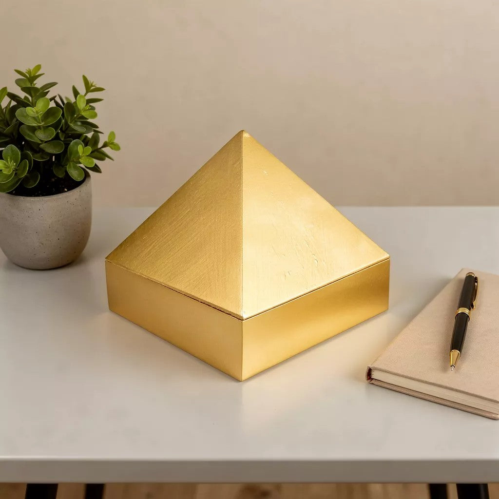 Pyramid Cash Box